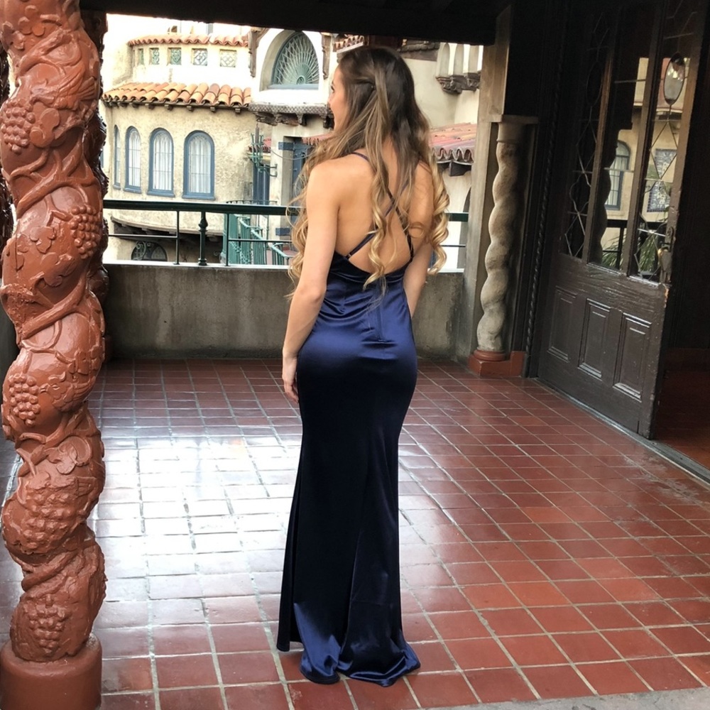 Navy bodycon formal dress